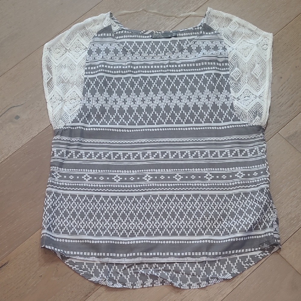 Prana Shirt Women's sz M Aleen Semi Sheer Geometric & Lace Top w/Cap Sleeves